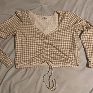 NWOT Hollister Crop Top